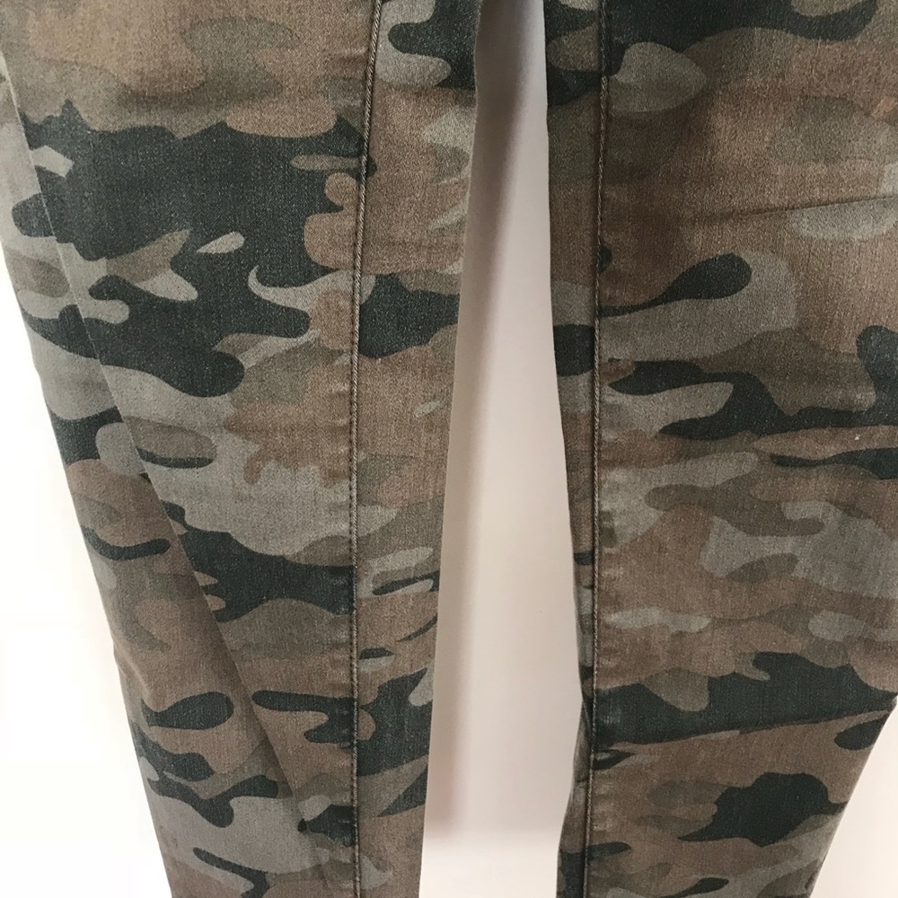 Army pants ! - Picture 3 of 5